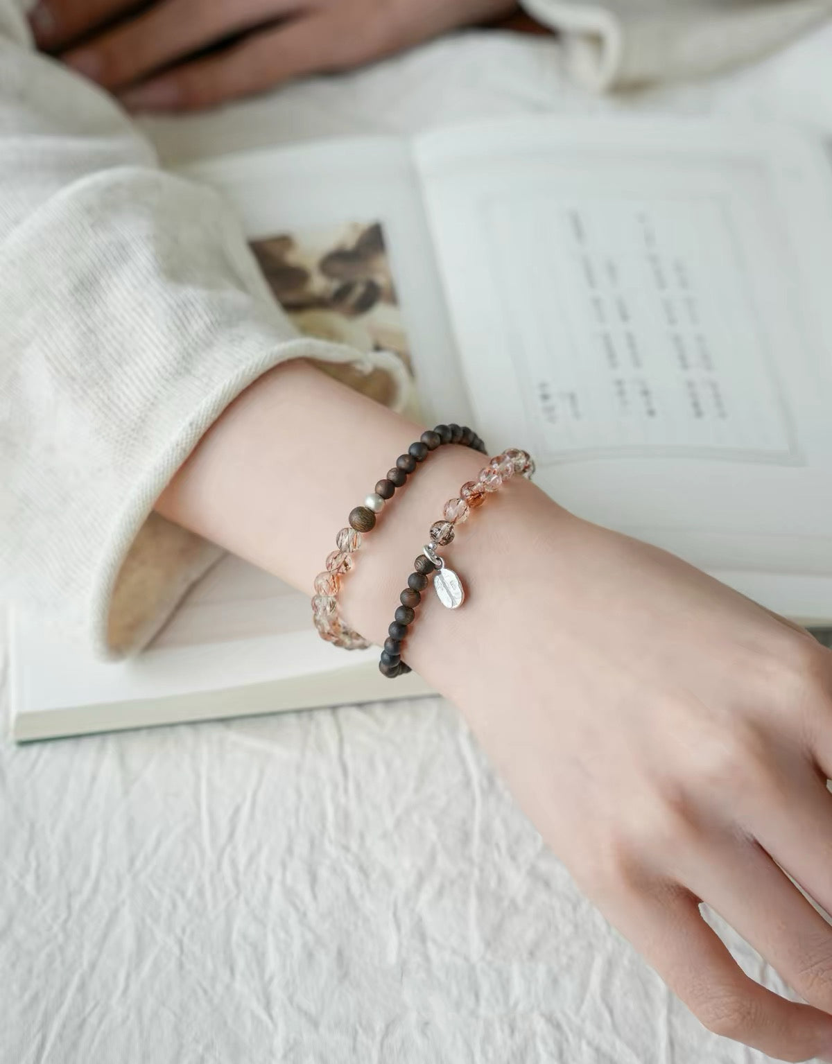 Black Super Seven Dual-Loop Bracelet with Agarwood